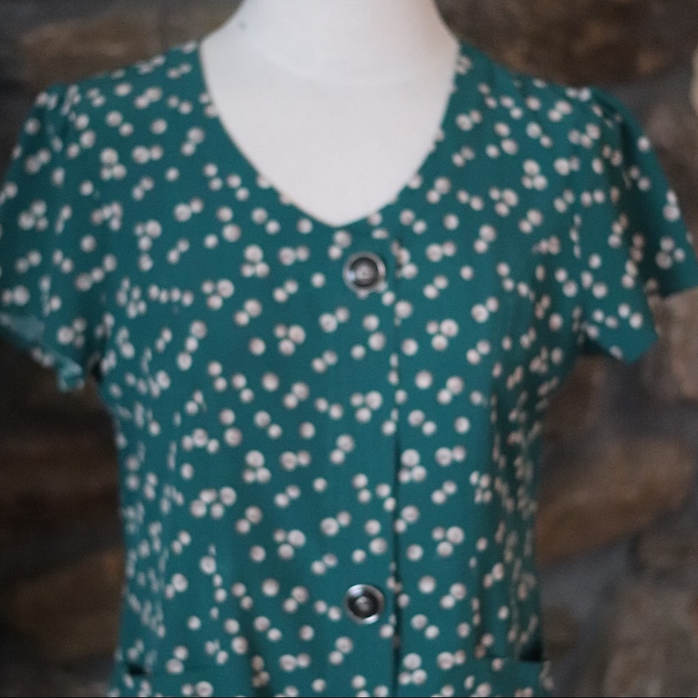 Button down Dress - Picture 3 of 3